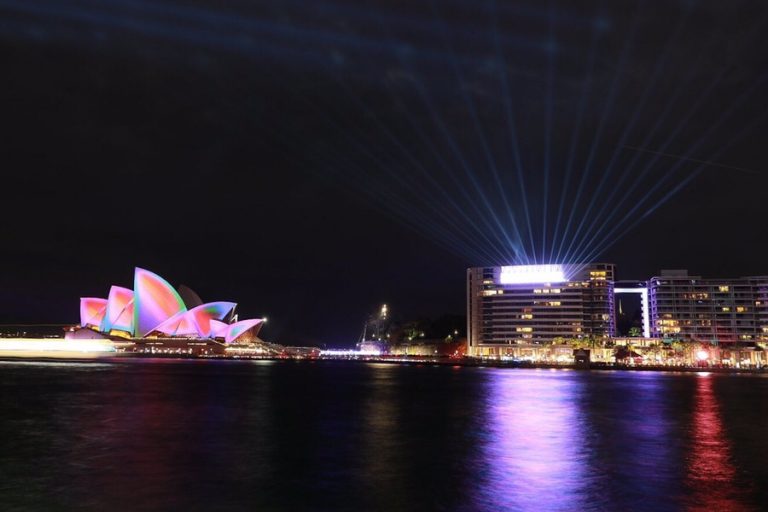 7 Best Places to See Sydney Vivid in 2024