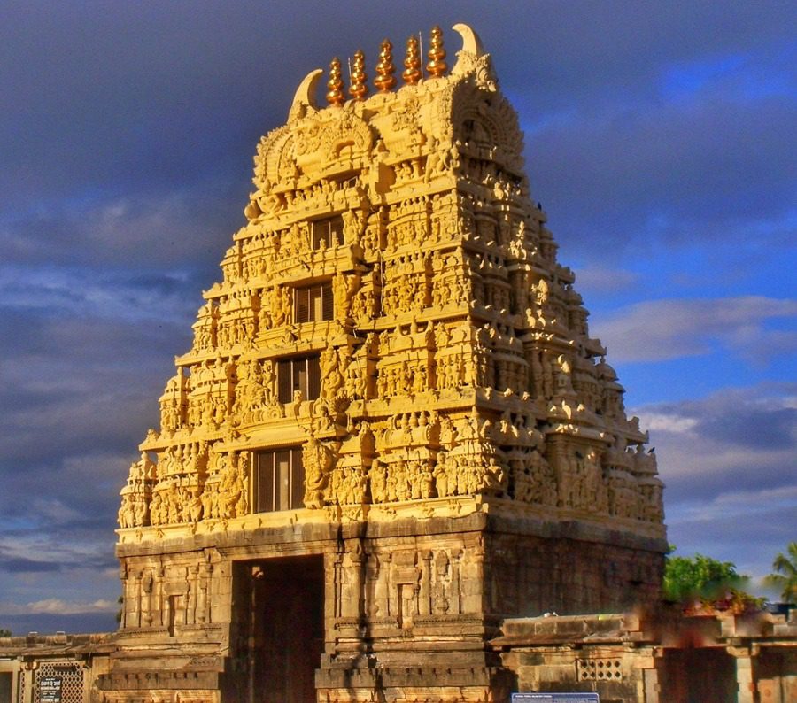 temple of belur and halebidu