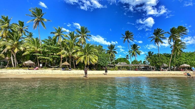 5 Best Resorts in Fiji (2024)