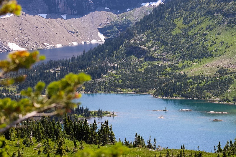 Hidden Lake Overlook Hike