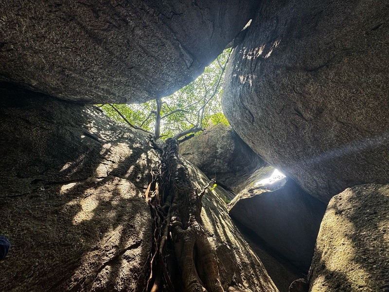 a small cave